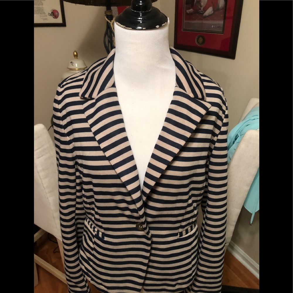 🌴NWT.  Paper Tee Blazer🌴